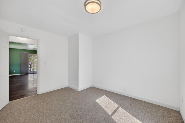 2932 Hoffman Dr, Valley Springs, CA 95252