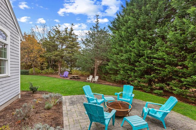 13 Hayfield Road, East Dennis, MA 02641