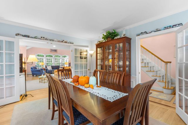 13 Hayfield Road, East Dennis, MA 02641