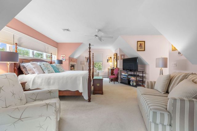 13 Hayfield Road, East Dennis, MA 02641