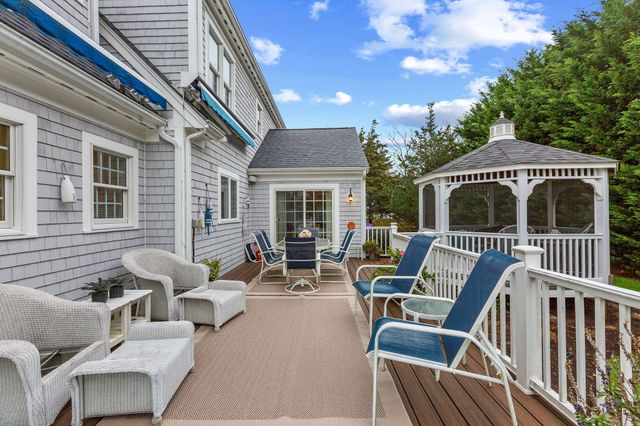 13 Hayfield Road, East Dennis, MA 02641