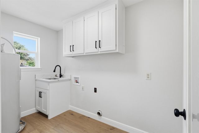 532 Indian Creek Drive, Roanoke, TX 76262