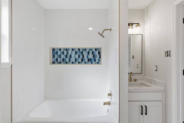 532 Indian Creek Drive, Roanoke, TX 76262