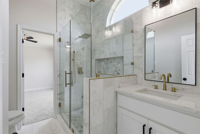 532 Indian Creek Drive, Roanoke, TX 76262