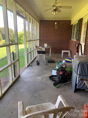 111 McGill Road, Smyrna, SC 29743