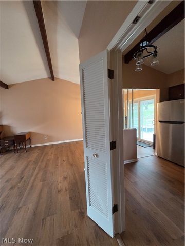 8137 State Road, North Royalton, OH 44133