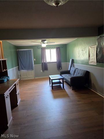 8137 State Road, North Royalton, OH 44133