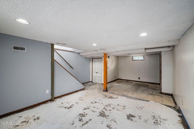 3117 Cragmoor Avenue, Toledo, OH 43614
