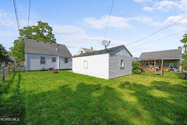 3117 Cragmoor Avenue, Toledo, OH 43614