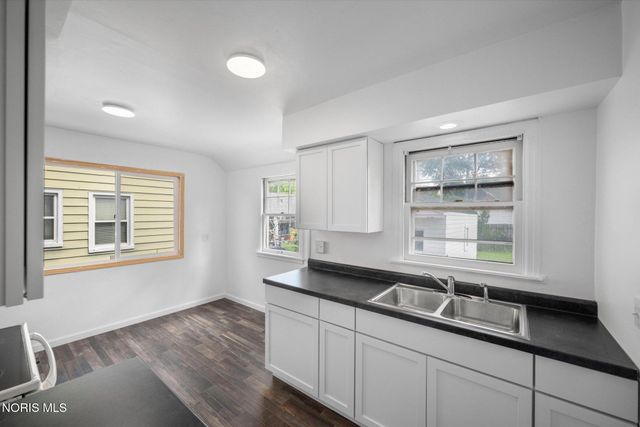 3117 Cragmoor Avenue, Toledo, OH 43614