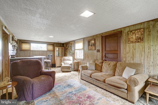 6014 HIBBLING AVE, Springfield, VA 22150