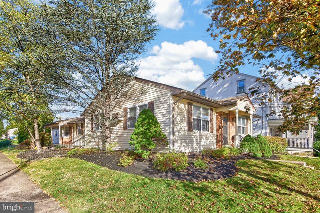 10 FULTON AVE, Telford, PA 18969