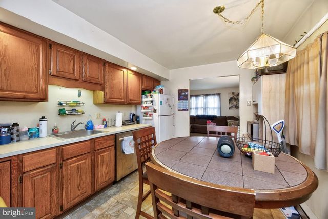 10 FULTON AVE, Telford, PA 18969