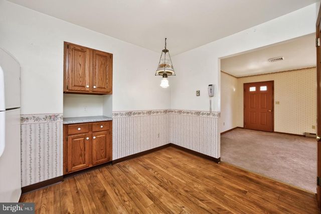 10 FULTON AVE, Telford, PA 18969