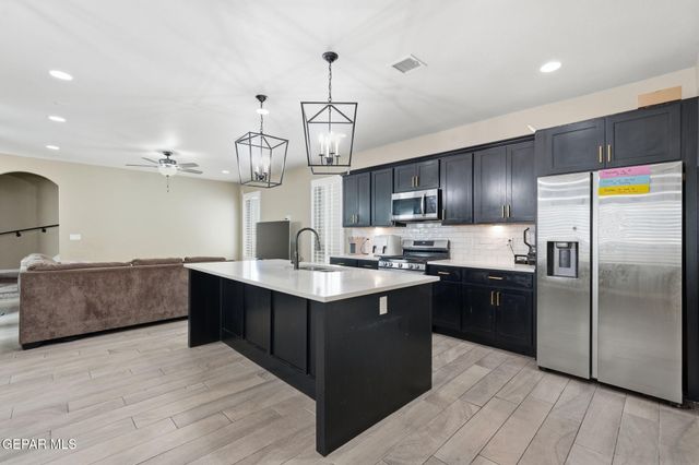 14695 PEBBLE HILLS Boulevard, El Paso, TX 79938