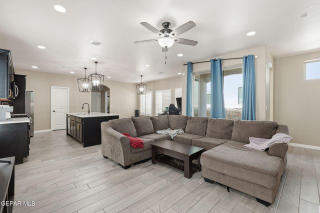14695 PEBBLE HILLS Boulevard, El Paso, TX 79938