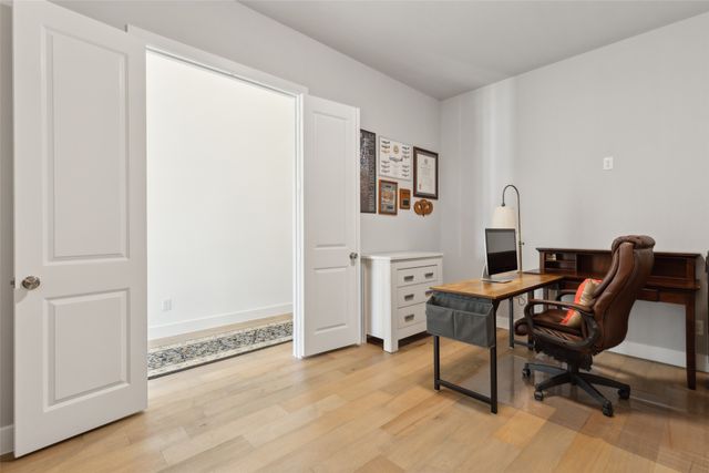 808 Bluestem Drive, Aubrey, TX 76227