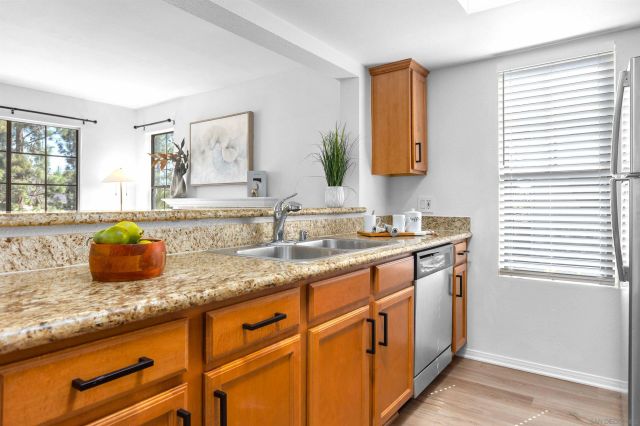 14978 Avenida Venusto 57, San Diego, CA 92128
