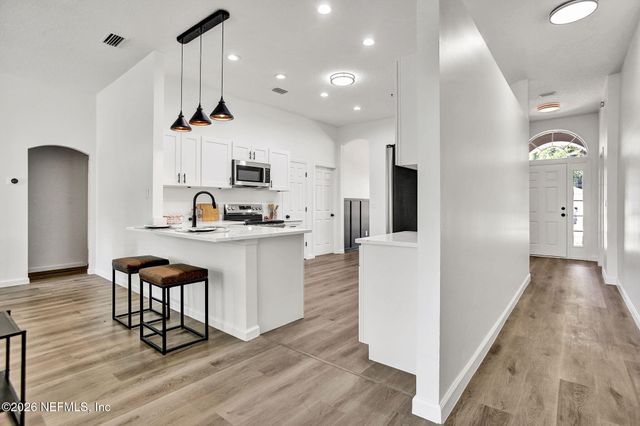 4417 JACKSON HOLE Court, Jacksonville, FL 32210