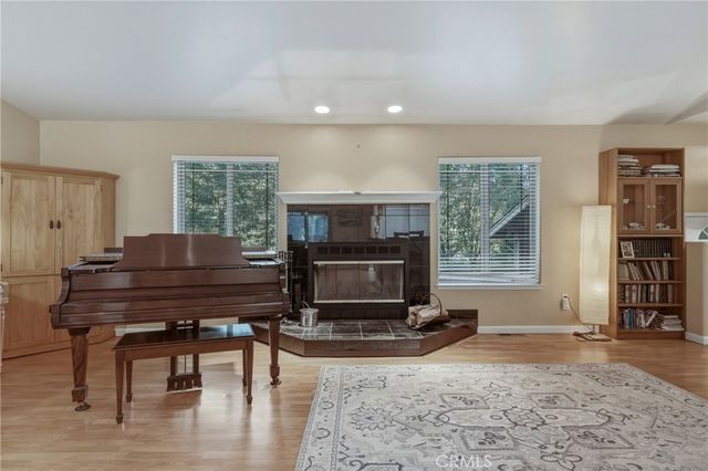 15800 Rainbow, Cobb, CA 95426