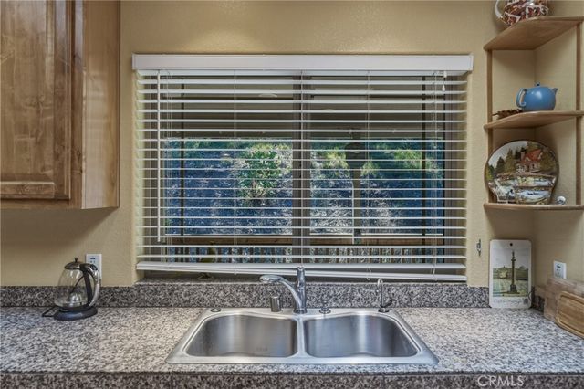 15800 Rainbow, Cobb, CA 95426
