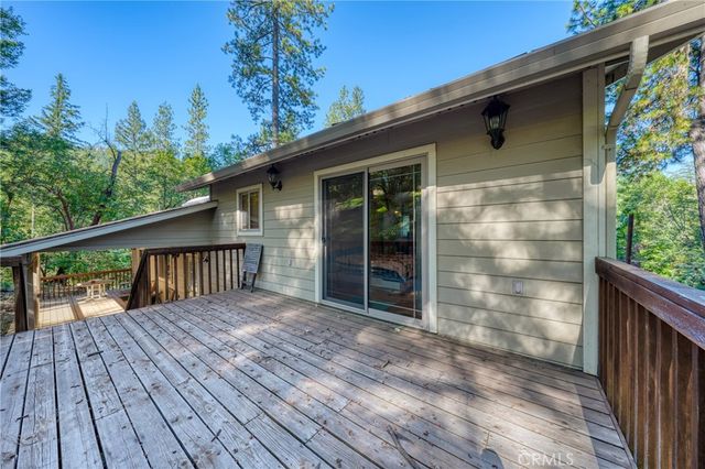 15800 Rainbow, Cobb, CA 95426