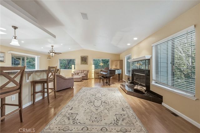 15800 Rainbow, Cobb, CA 95426