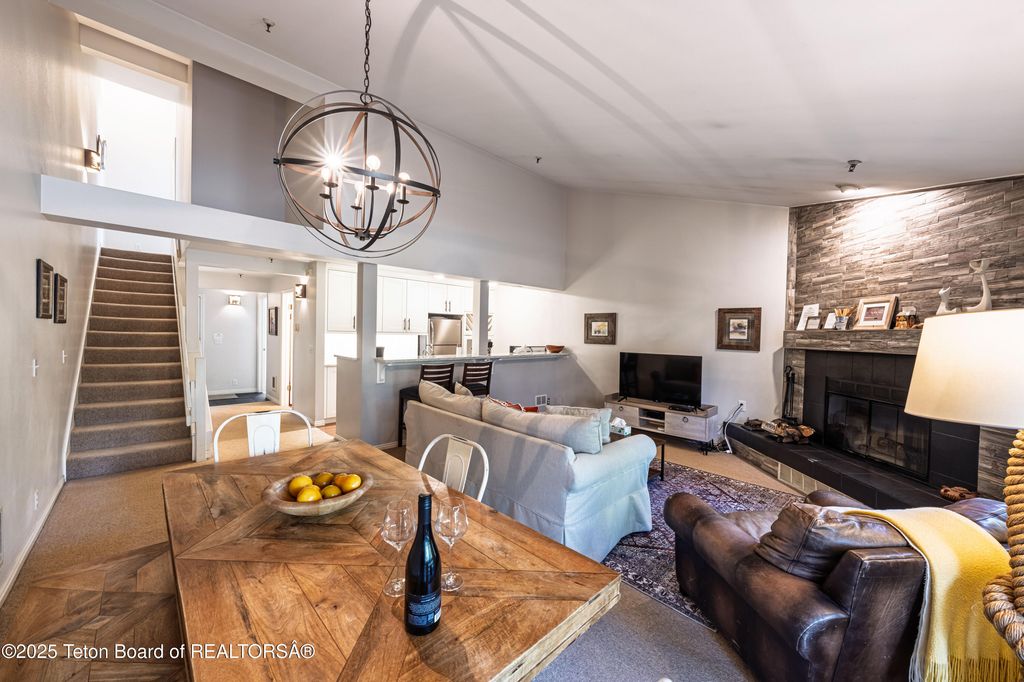 3946 S LAKE CREEK Drive A6, Wilson, WY 83014 photo 6