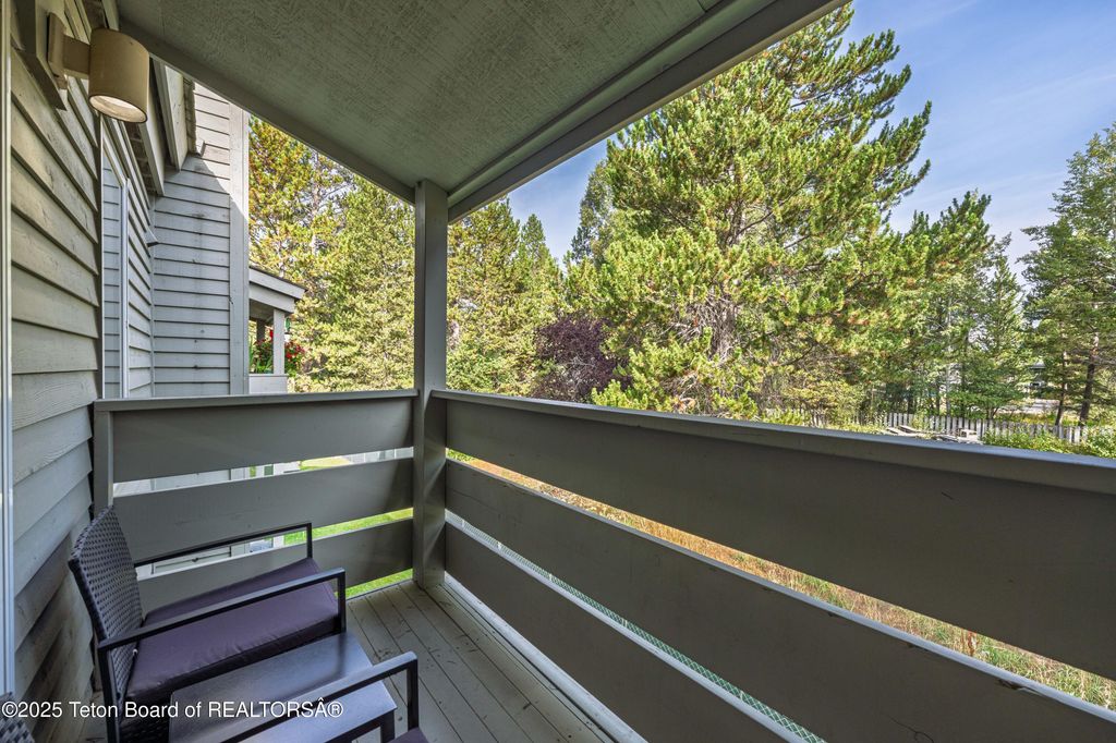 3946 S LAKE CREEK Drive A6, Wilson, WY 83014 photo 7