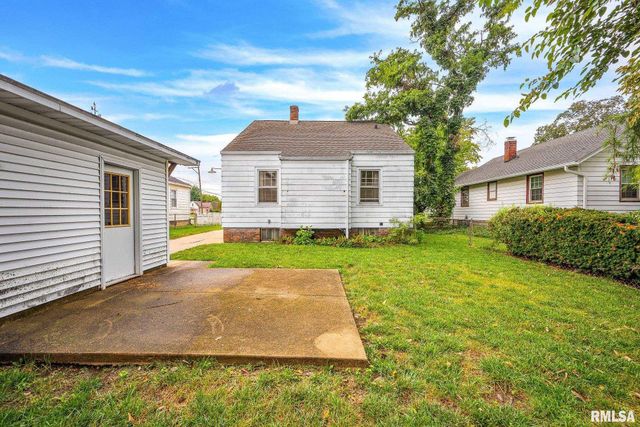 706 N ASHLAND Avenue, West Peoria, IL 61604