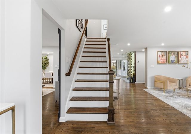 39 Peartree Dr, Westwood, MA 02090