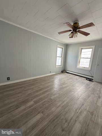 213 S FRANKLIN ST, Shamokin, PA 17872