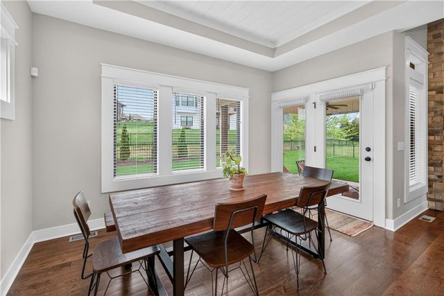 1309 NE Brandywine Drive, Lee's Summit, MO 64064