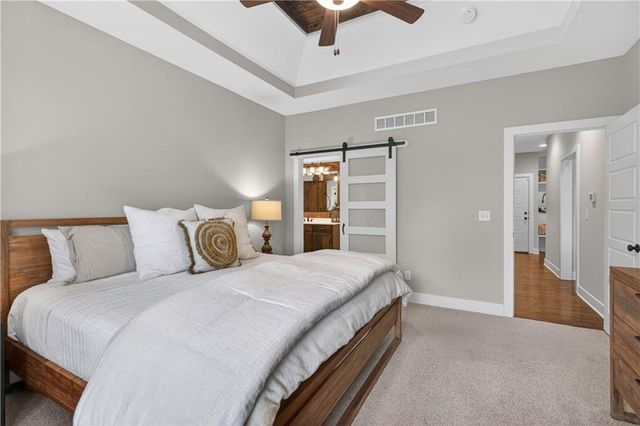 1309 NE Brandywine Drive, Lee's Summit, MO 64064