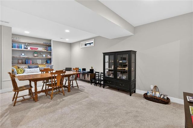 1309 NE Brandywine Drive, Lee's Summit, MO 64064