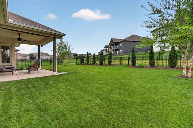 1309 NE Brandywine Drive, Lee's Summit, MO 64064