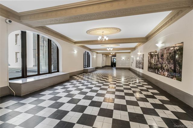 1100 Grand Concourse 5H, Bronx, NY 10456