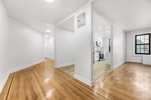 1100 Grand Concourse 5H, Bronx, NY 10456