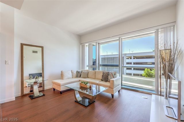 4471 Dean Martin Drive 307, Las Vegas, NV 89103