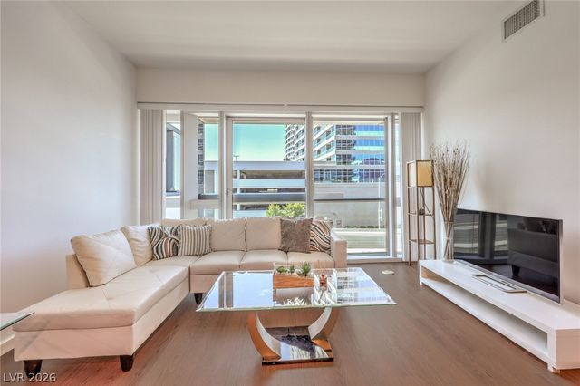 4471 Dean Martin Drive 307, Las Vegas, NV 89103