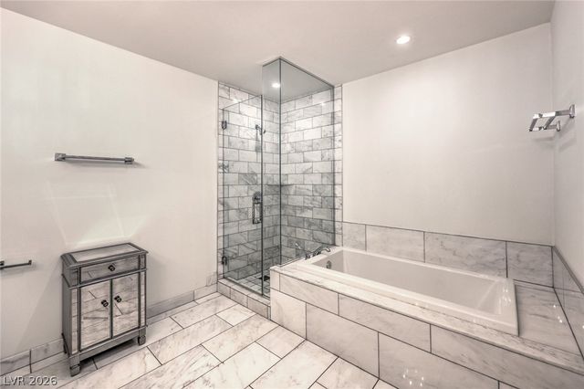 4471 Dean Martin Drive 307, Las Vegas, NV 89103
