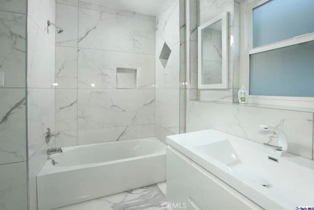 1210 Graynold Avenue, Glendale, CA 91202