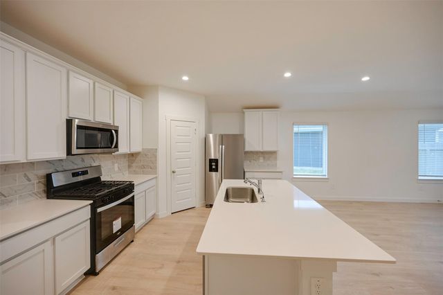 31730 Hallington Hill Lane, Fulshear, TX 77441