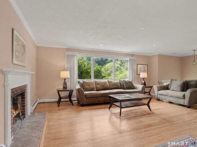 22 Brandywine Road, Stamford, CT 06905