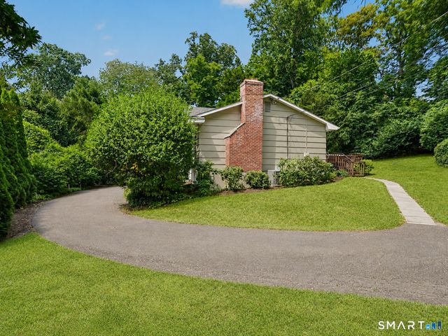 22 Brandywine Road, Stamford, CT 06905