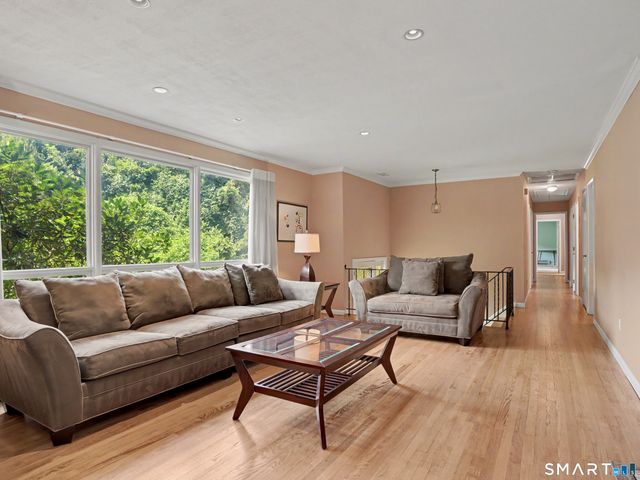22 Brandywine Road, Stamford, CT 06905