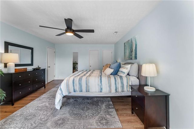 44 River RD, Poquoson, VA 23662