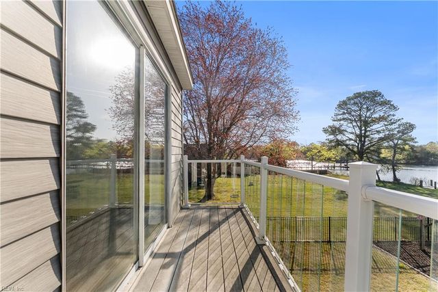 44 River RD, Poquoson, VA 23662