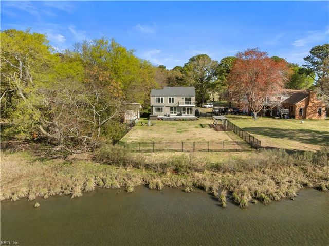 44 River RD, Poquoson, VA 23662