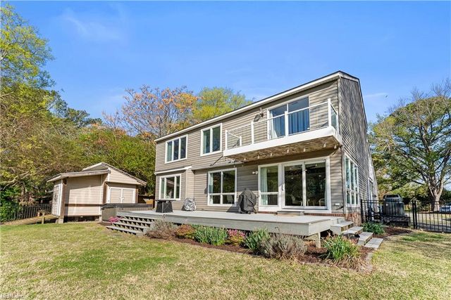 44 River RD, Poquoson, VA 23662